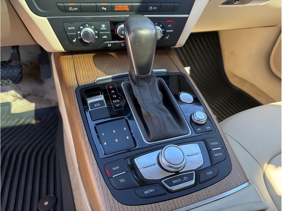 Audi A6 photo 17