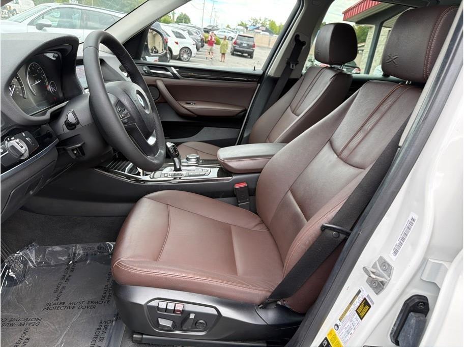 BMW X3 photo 12