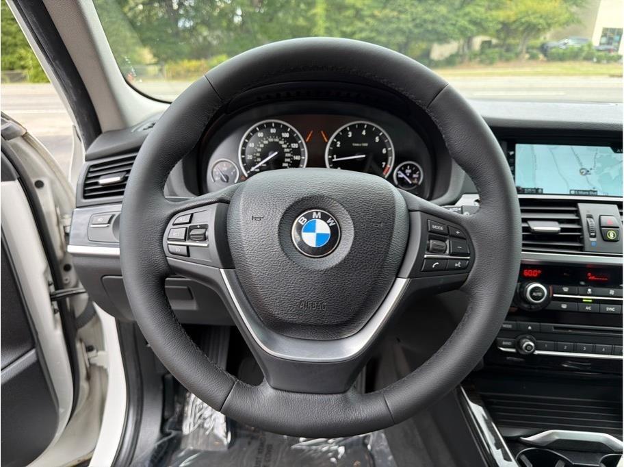 BMW X3 photo 16