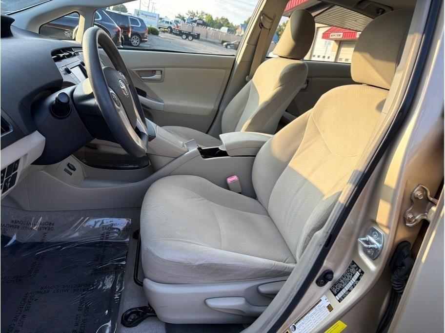 Toyota Prius  2010