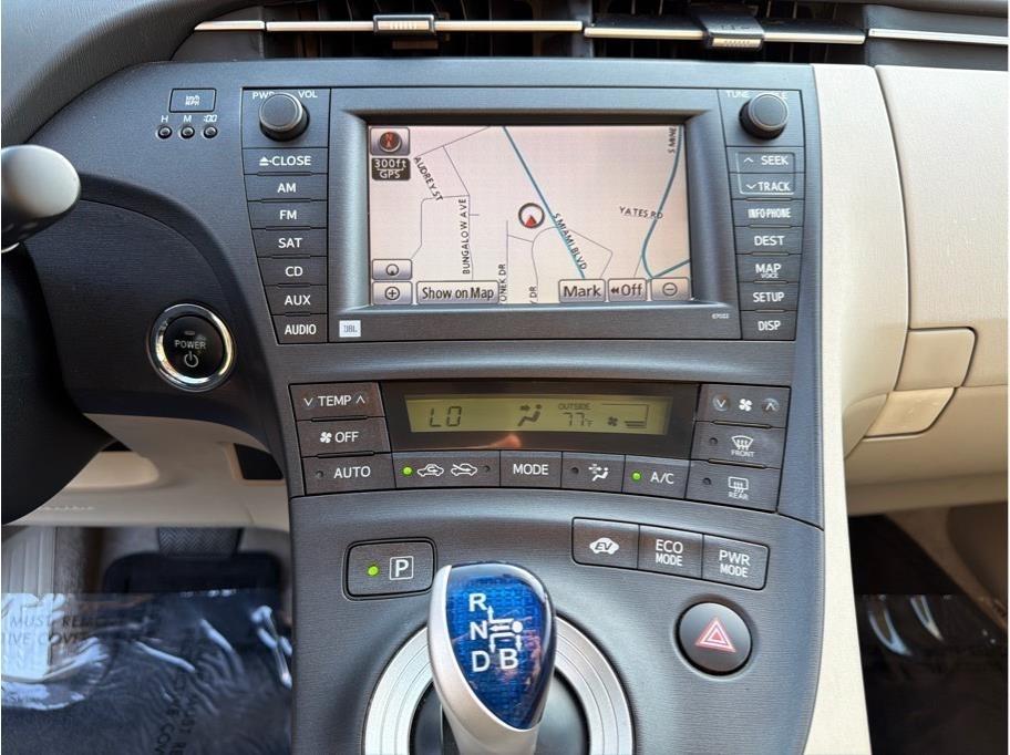 Toyota Prius  2010
