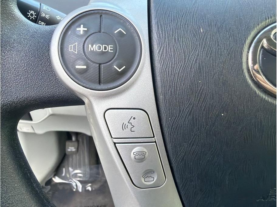 Toyota Prius  2013