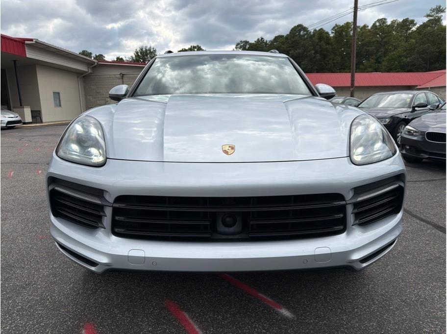 Porsche Cayenne photo 2