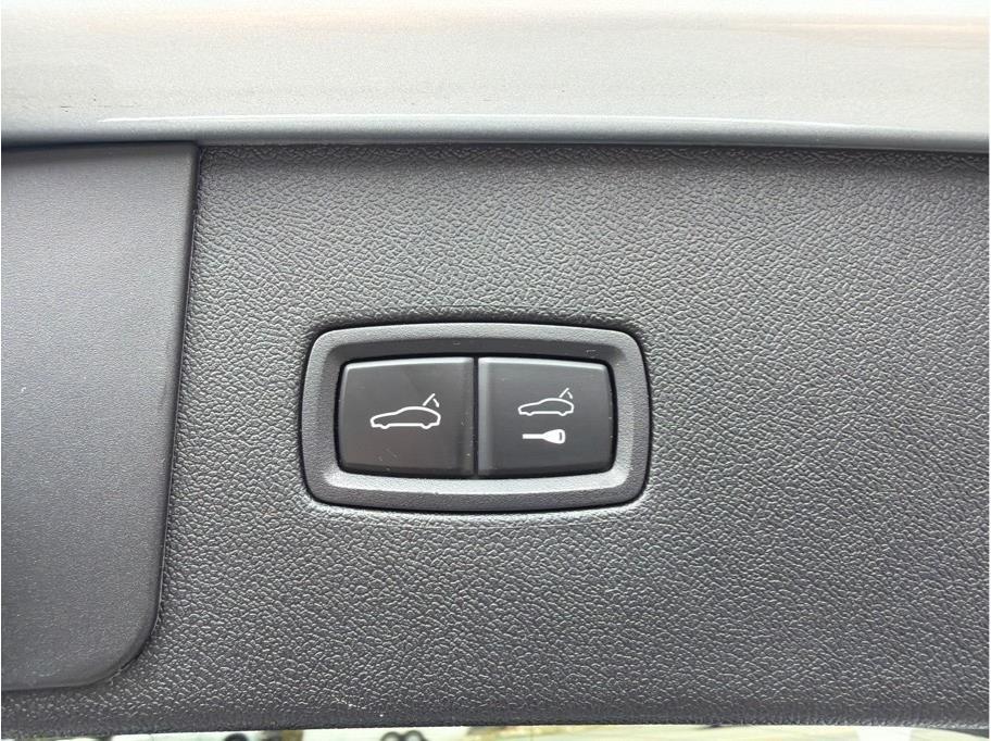Porsche Cayenne photo 8