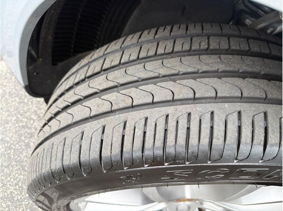 Porsche Cayenne photo 24