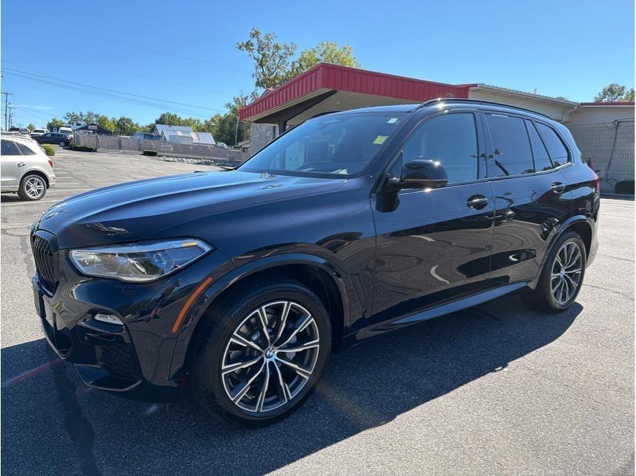 BMW X5  2021