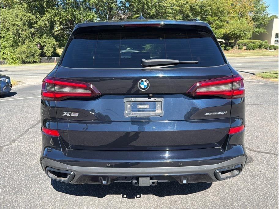 BMW X5  2021