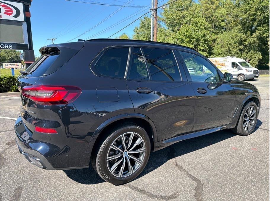 BMW X5  2021