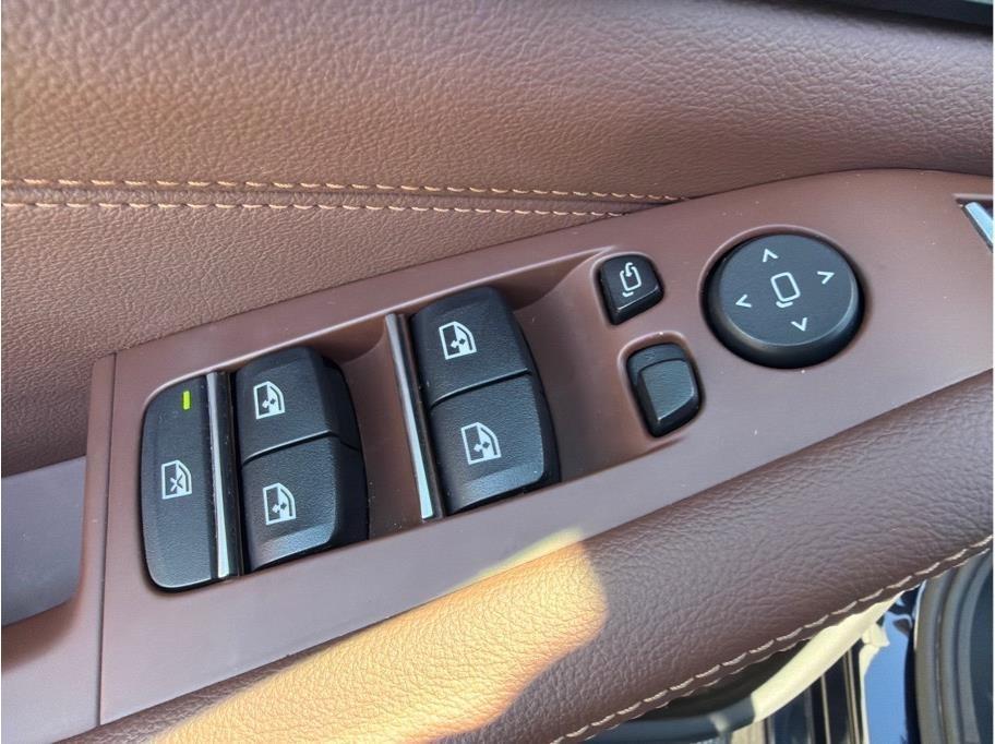 BMW X5  2021
