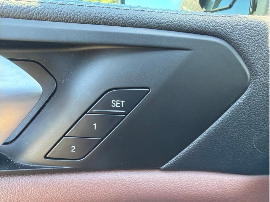 BMW X5  2021