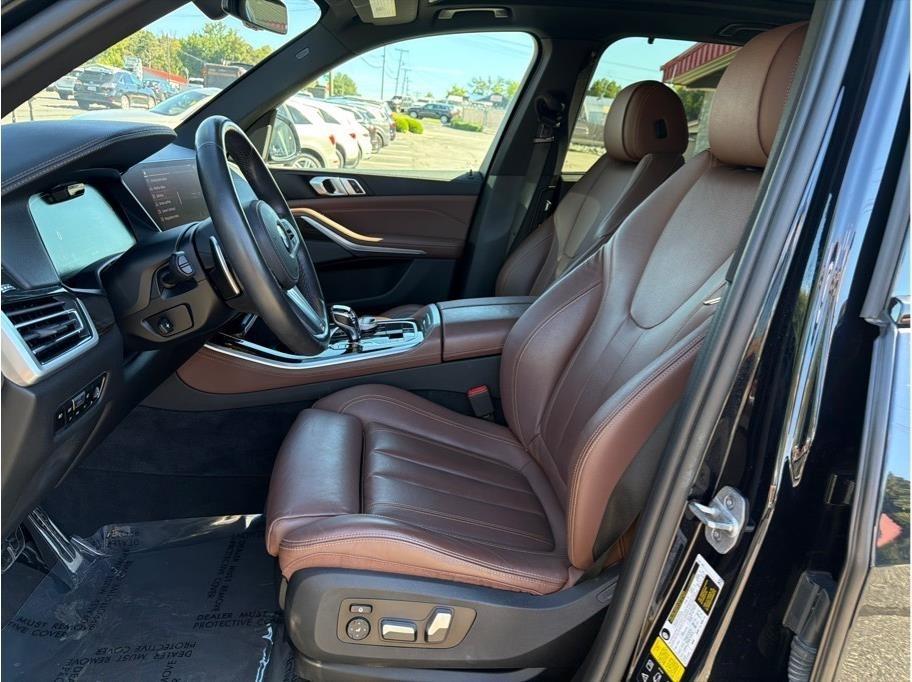 BMW X5  2021