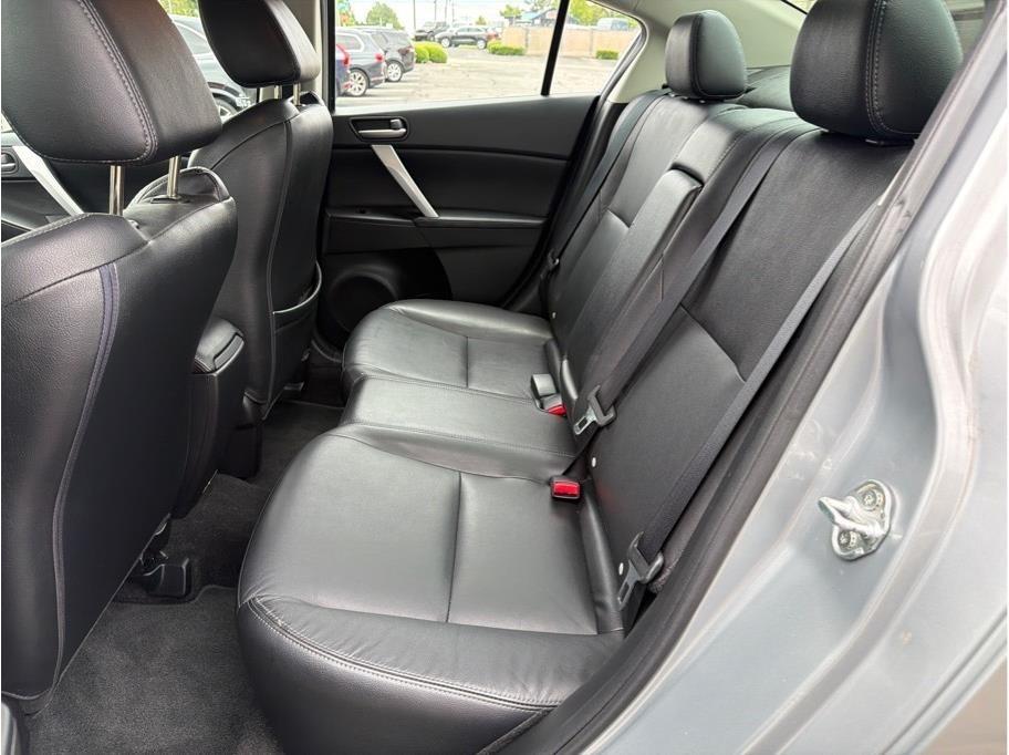 Mazda MAZDA3  2012