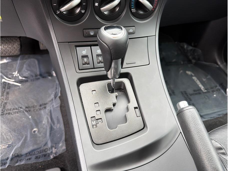 Mazda MAZDA3  2012