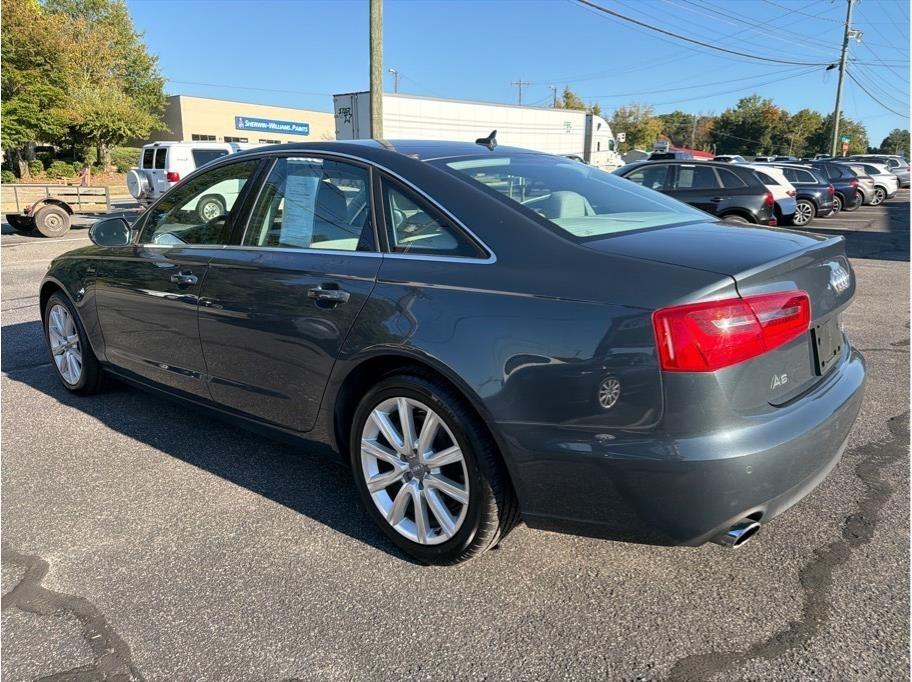 Audi A6  2014