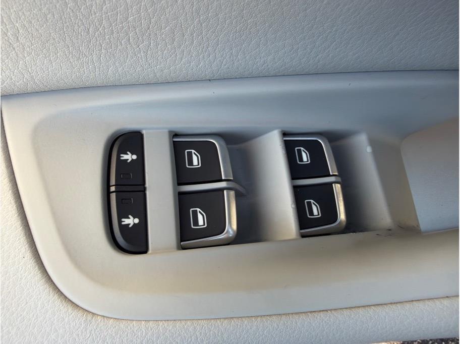 Audi A6  2014