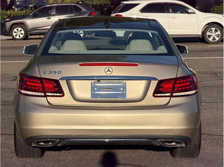 Mercedes-Benz E-Class  2014