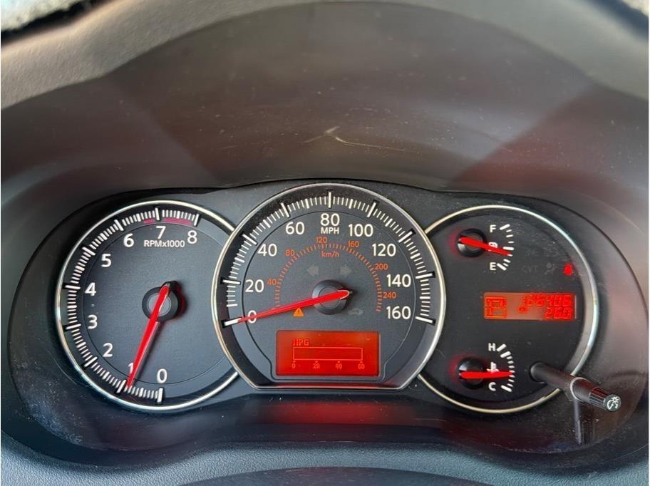 Nissan Maxima  2010
