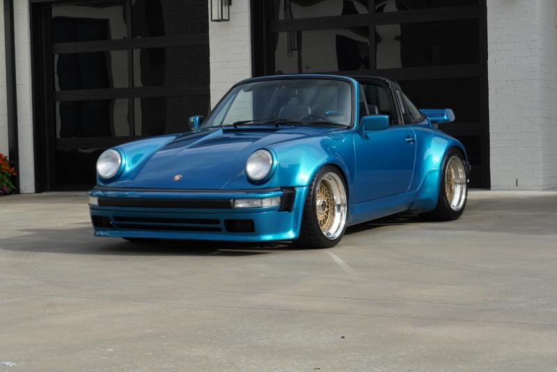 Porsche 911 Carrera 1987