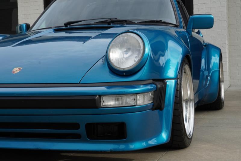 Porsche 911 Carrera 1987