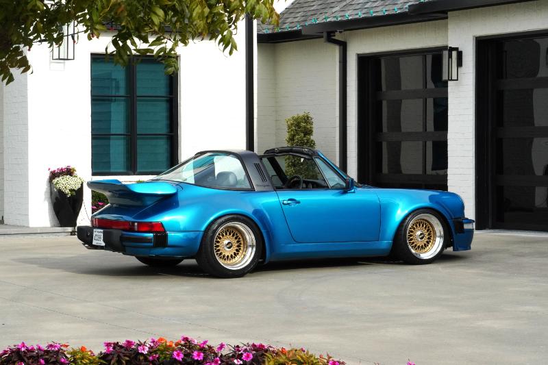 Porsche 911 Carrera 1987