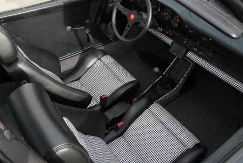 Porsche 911 Carrera 1987
