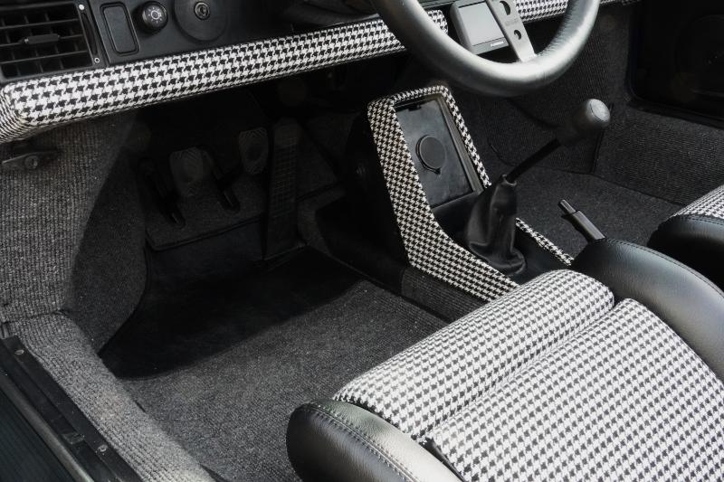 Porsche 911 Carrera 1987