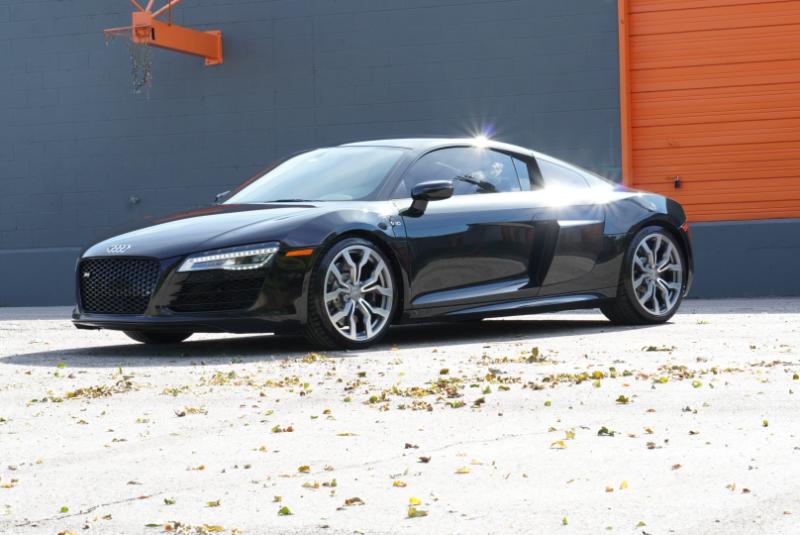 Audi R8 5.2 Coupe quattro S tronic 2014