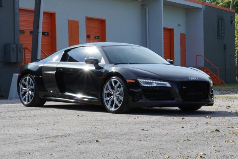 Audi R8 5.2 Coupe quattro S tronic 2014