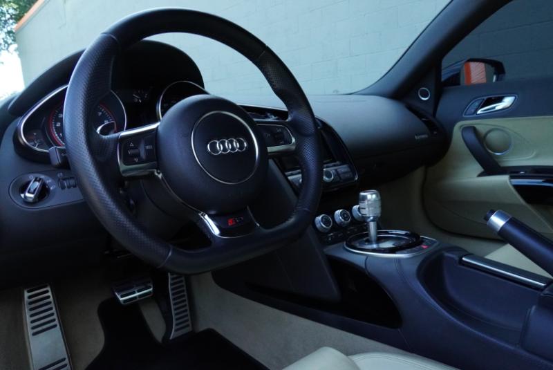 Audi R8 5.2 Coupe quattro S tronic 2014