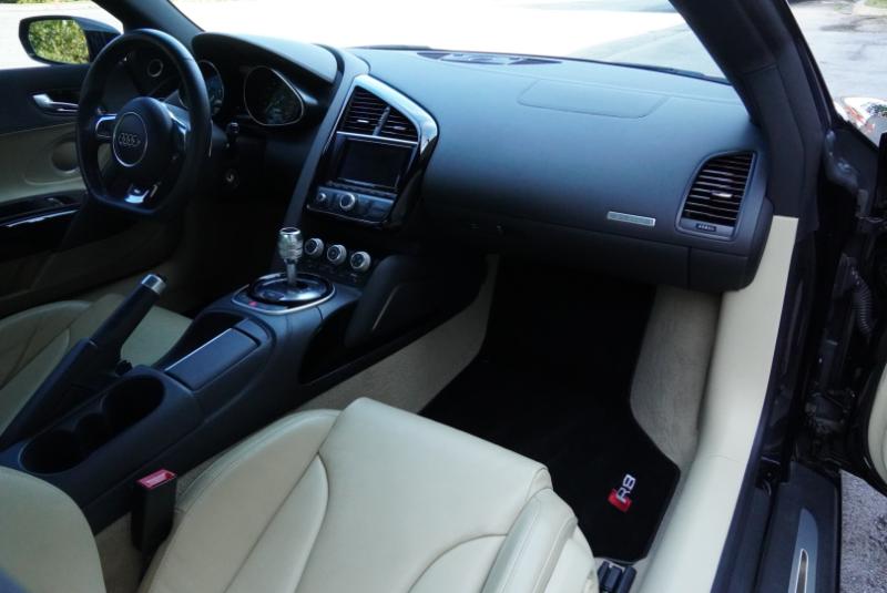 Audi R8 5.2 Coupe quattro S tronic 2014