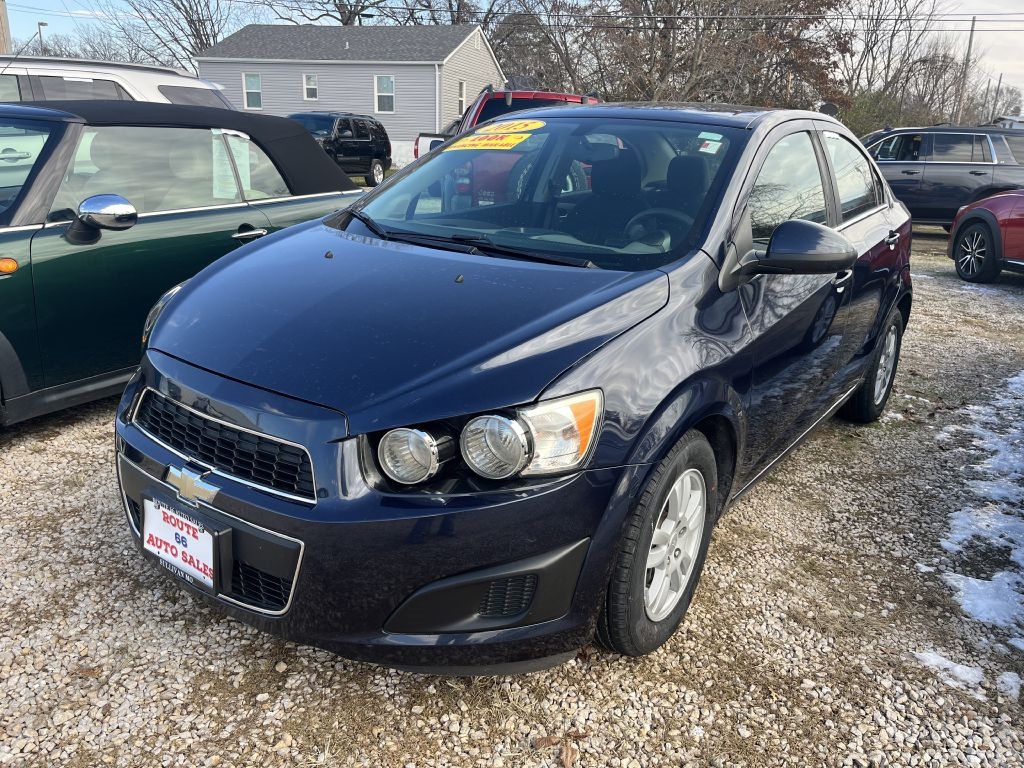 Chevrolet Sonic  2015