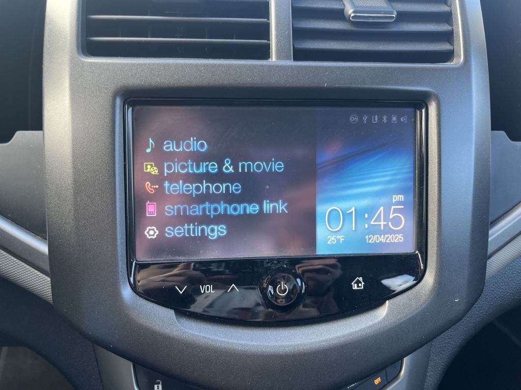 Chevrolet Sonic  2015