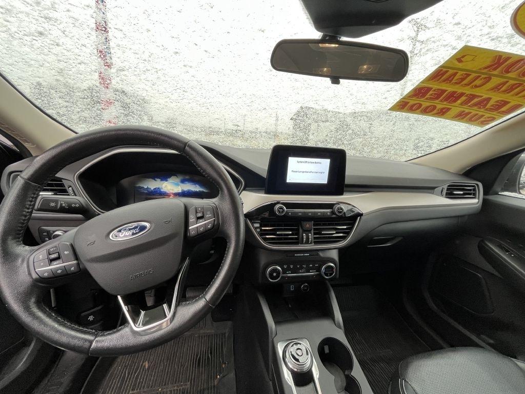 Ford Escape Hybrid  2020