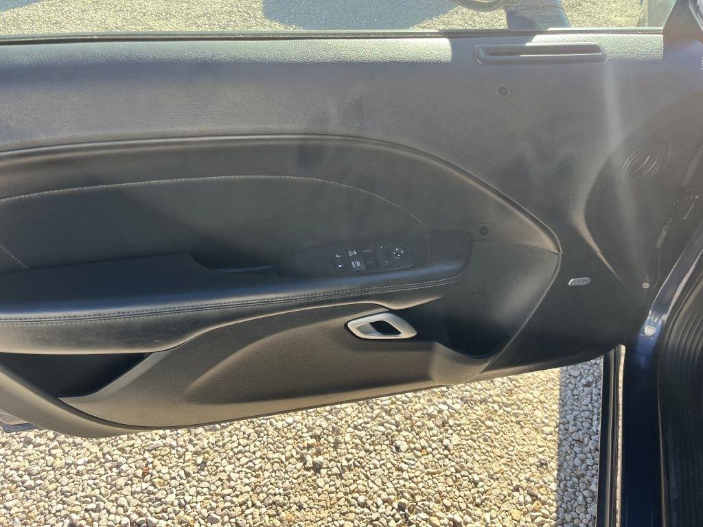 Dodge Challenger  2016