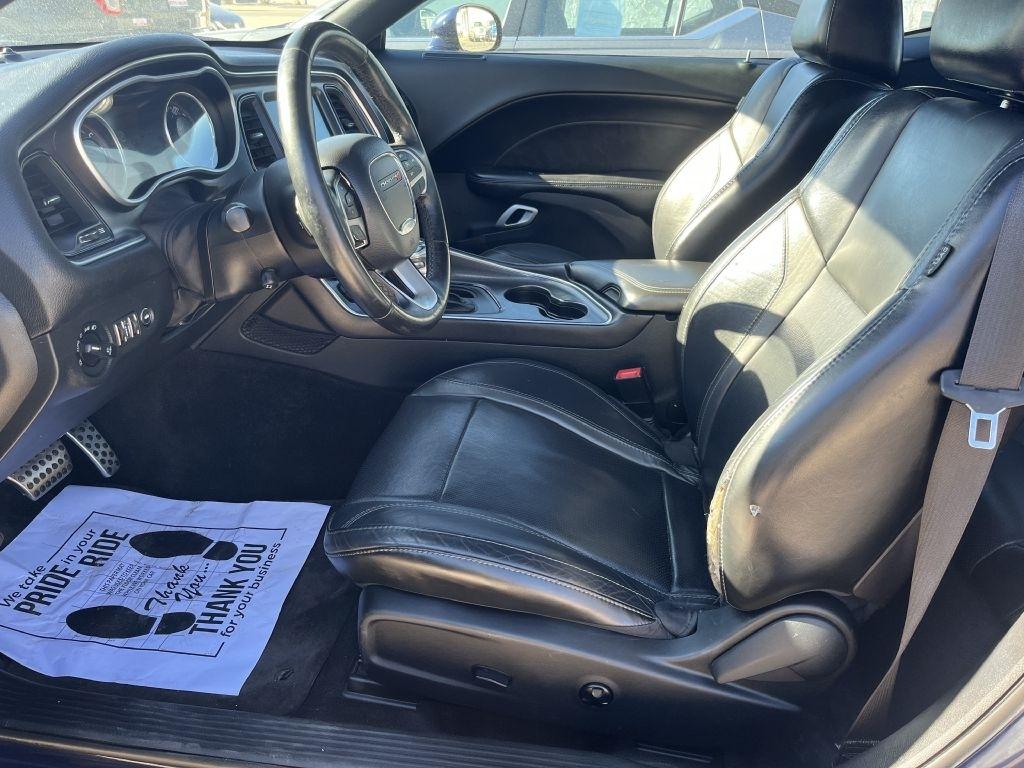 Dodge Challenger  2016