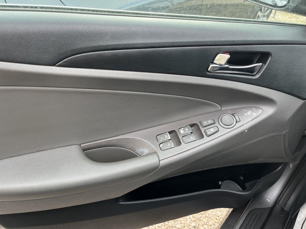 Hyundai Sonata  2014