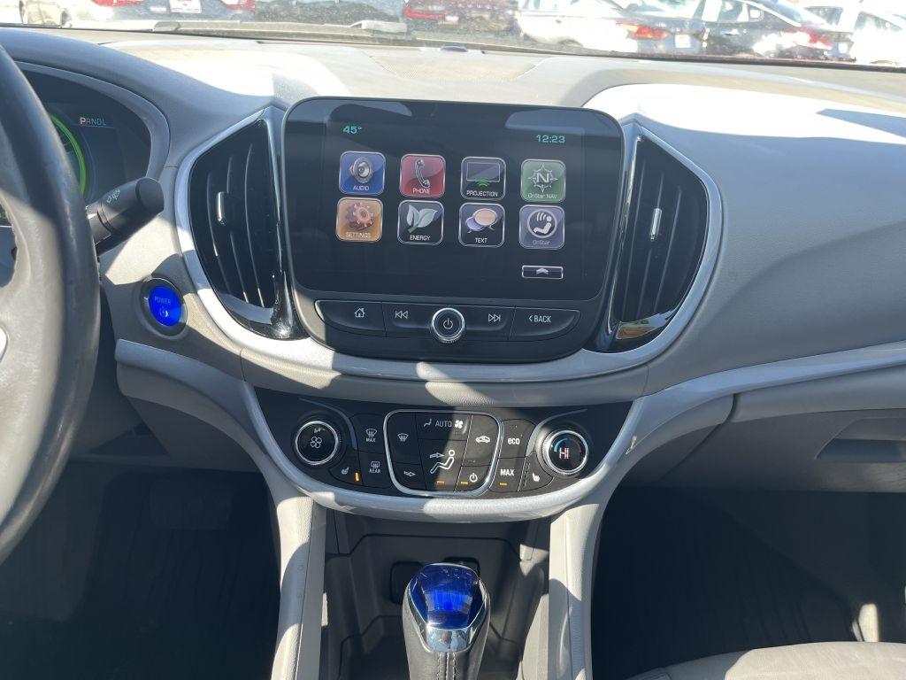 Chevrolet Volt  2017