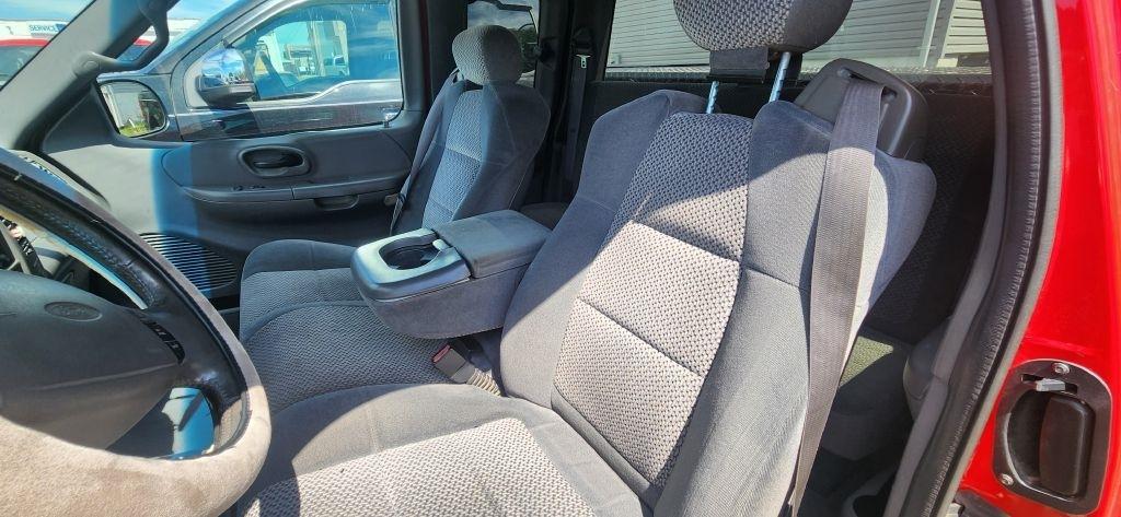 Ford F-150  2001