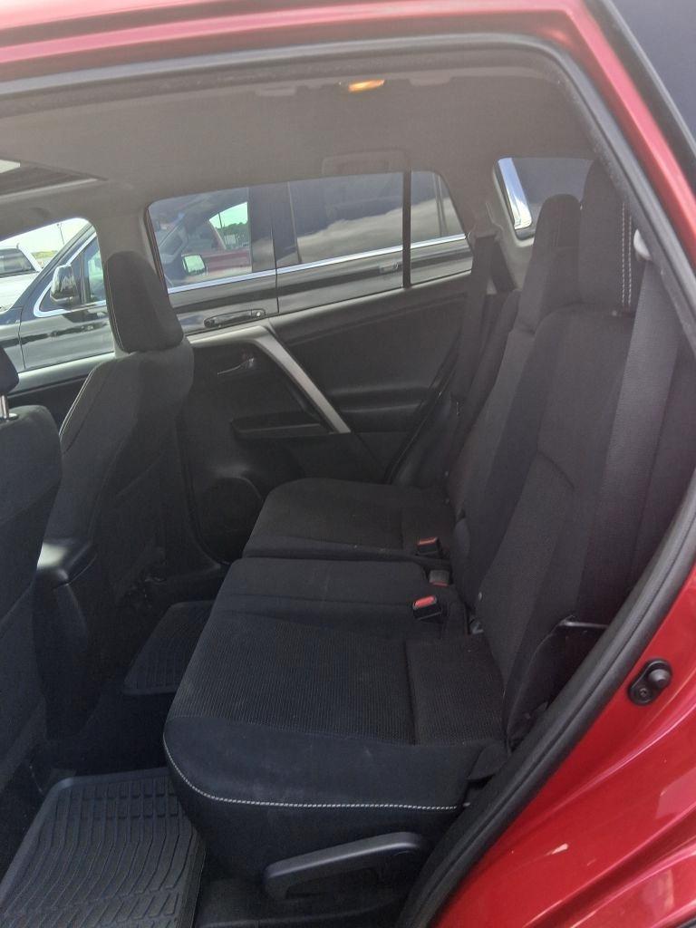 Toyota RAV4  2016