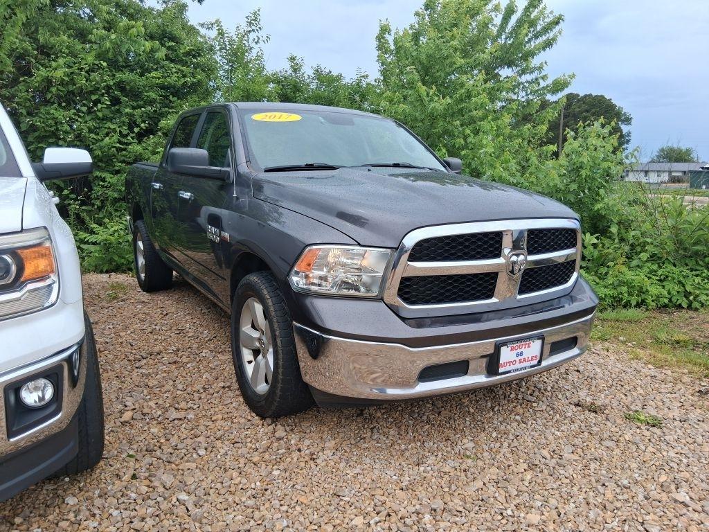 2017 RAM 1500 SLT