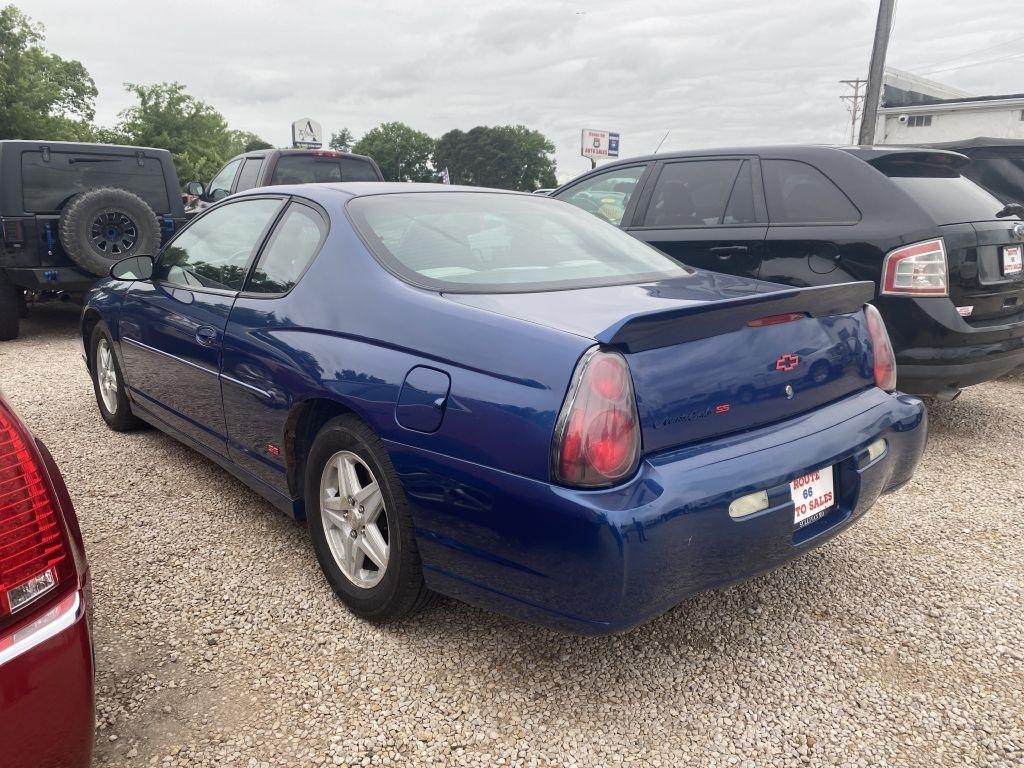 Chevrolet Monte Carlo  2004