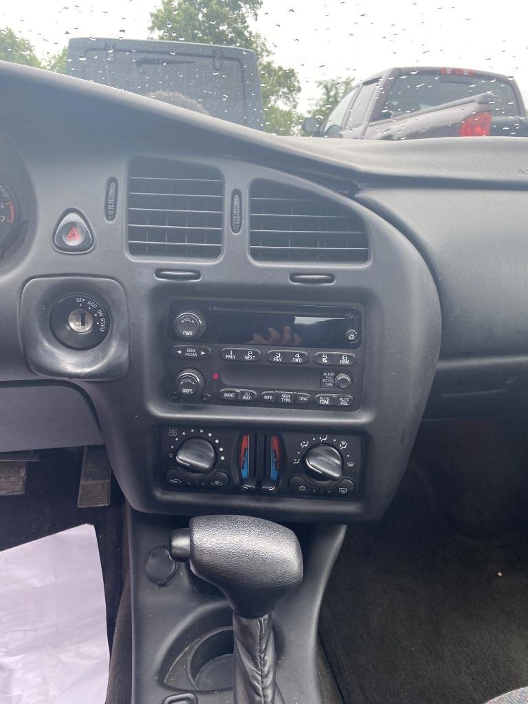 Chevrolet Monte Carlo  2004