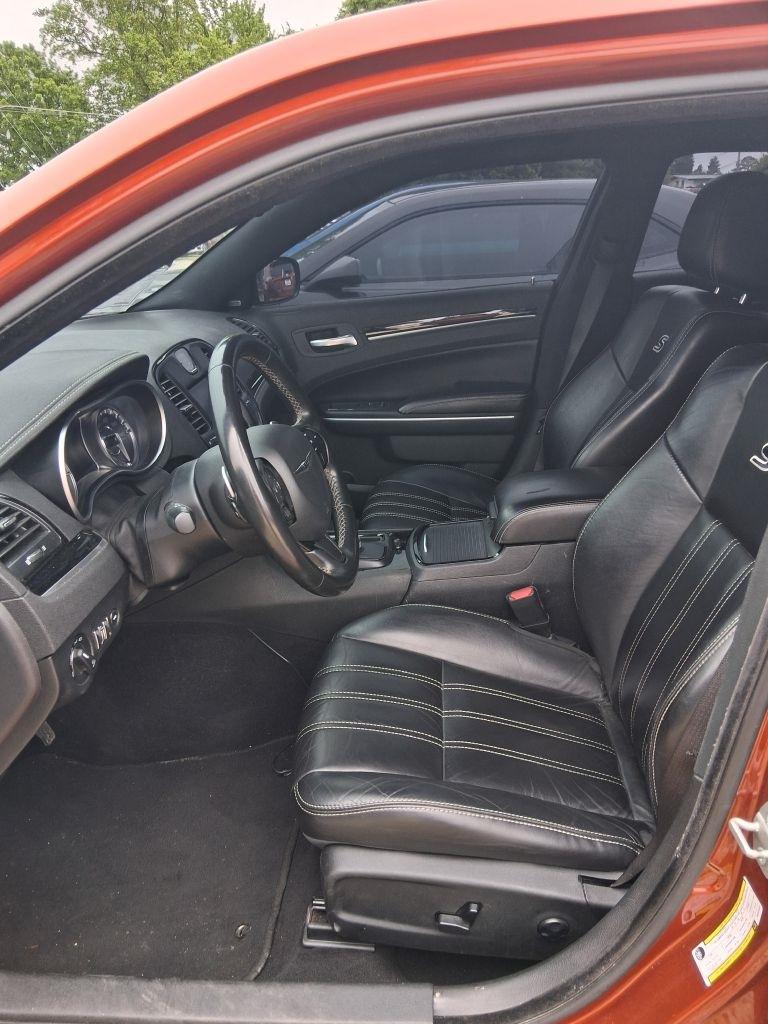 Chrysler 300  2021