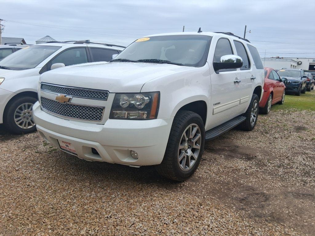 Chevrolet Tahoe  2012