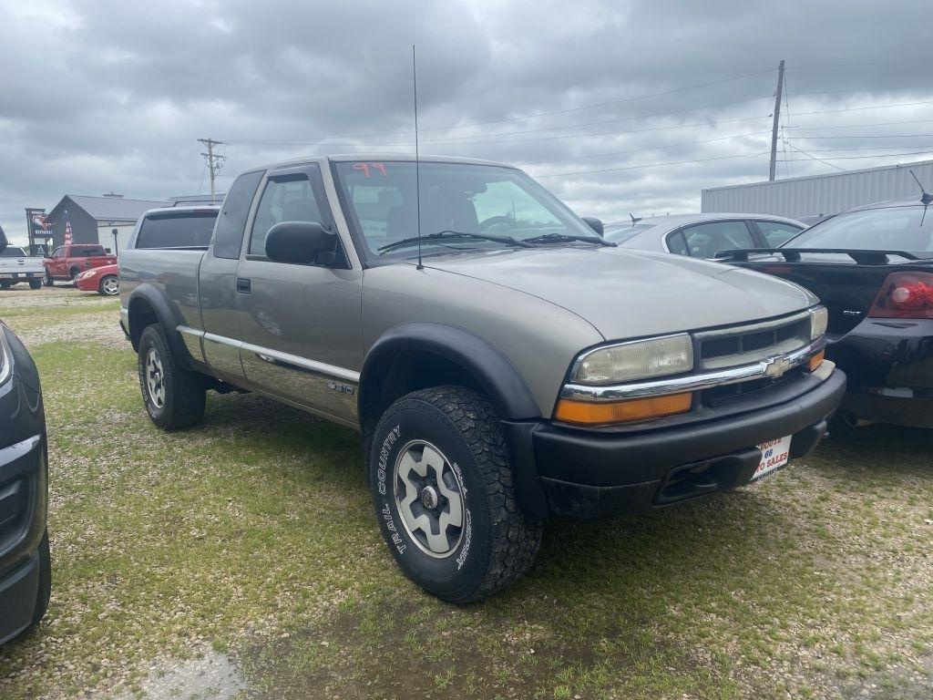 1999 Chevrolet S10 Pickup S10