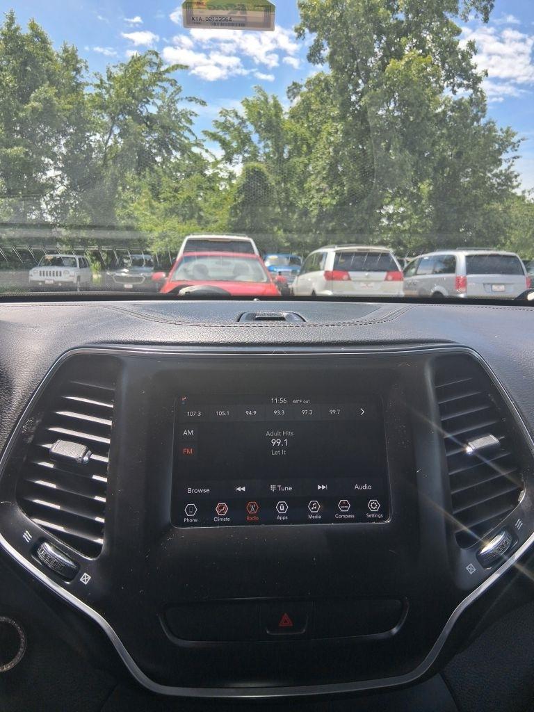 Jeep Cherokee  2019