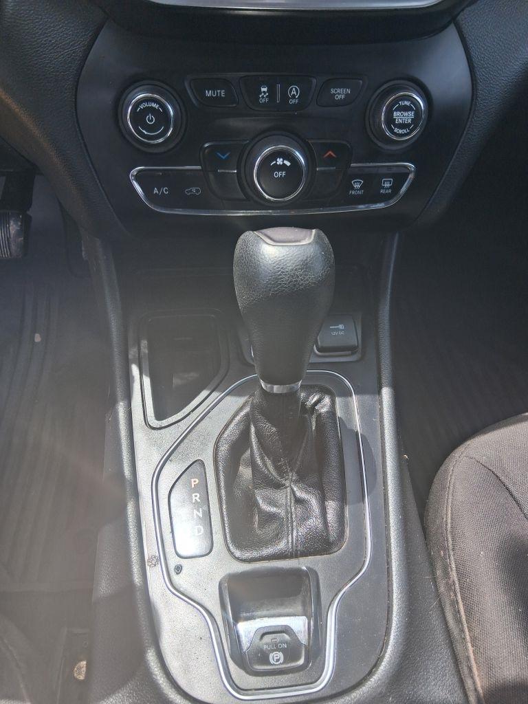Jeep Cherokee  2019