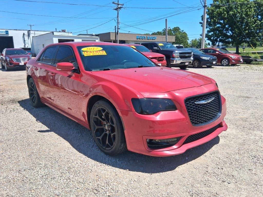 Chrysler 300  2017