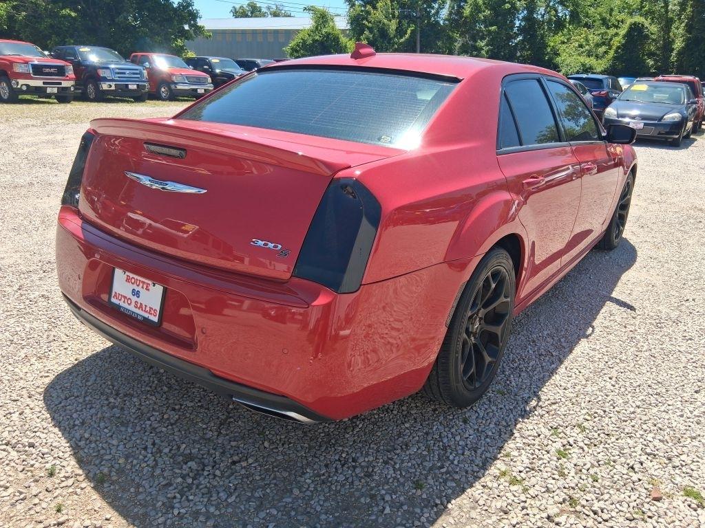 Chrysler 300  2017