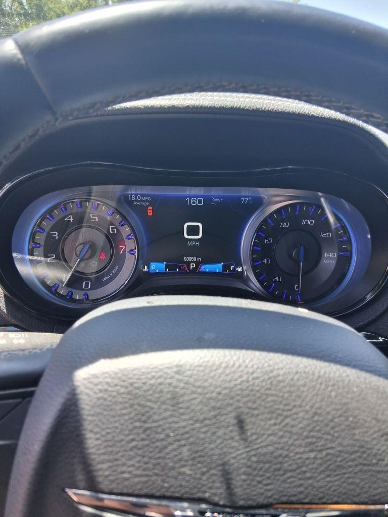 Chrysler 300  2017